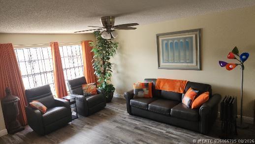 Foto del edificio - 20742 NW 41st Ave