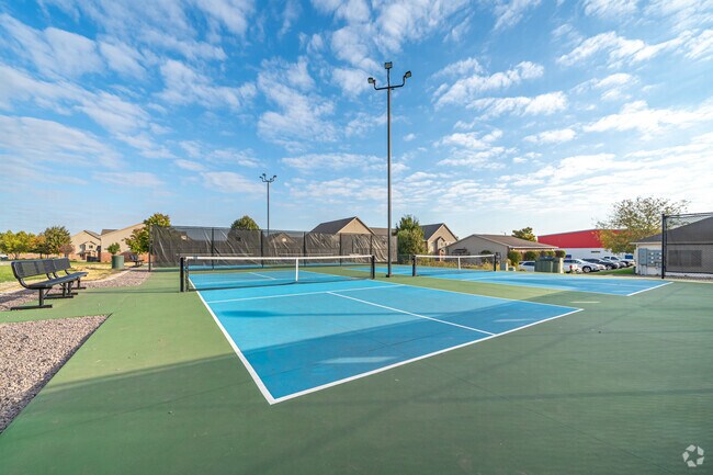 Canchas de pickleball - Wingover Luxury Apartments and Townhomes