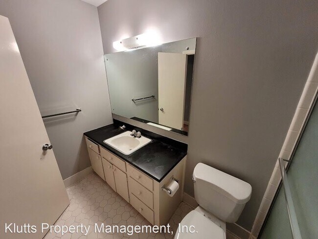 Building Photo - 3 br, 2.5 bath House - 7009 Yorktowne Drive