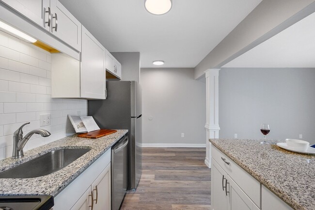 Interior Photo - 8Ninety at Loveland