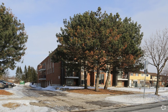 Building Photo - 112 Breckenridge Drive