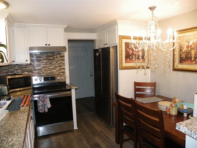 Foto del edificio - 5321 Avenue L