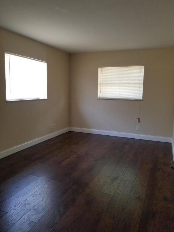 Foto del edificio - 190 NE 40th St