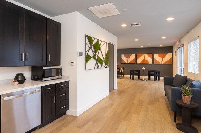 Leasing Office - Park On Virginia