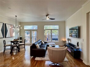 Building Photo - 2260 Village Walk Dr