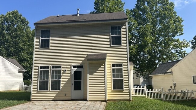 Foto del edificio - 2840 Oasis Ln