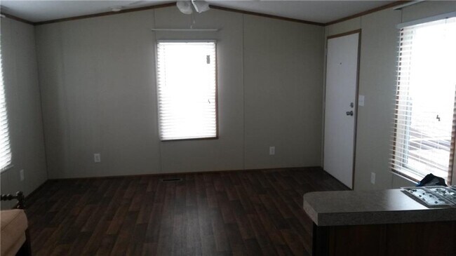 Foto del edificio - 21530 Stockton Rd
