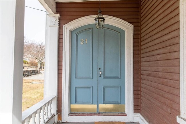 Building Photo - 21 Division St