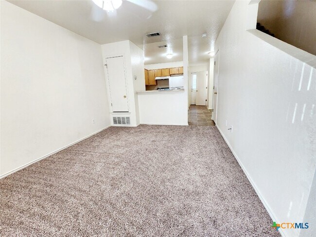 Building Photo - 4301 Alan Kent Dr
