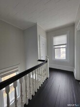 Building Photo - 126 Winthrop St