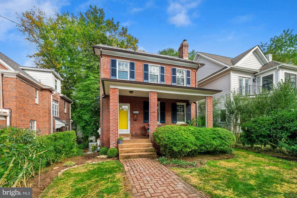 Foto principal - 5923 33rd St NW