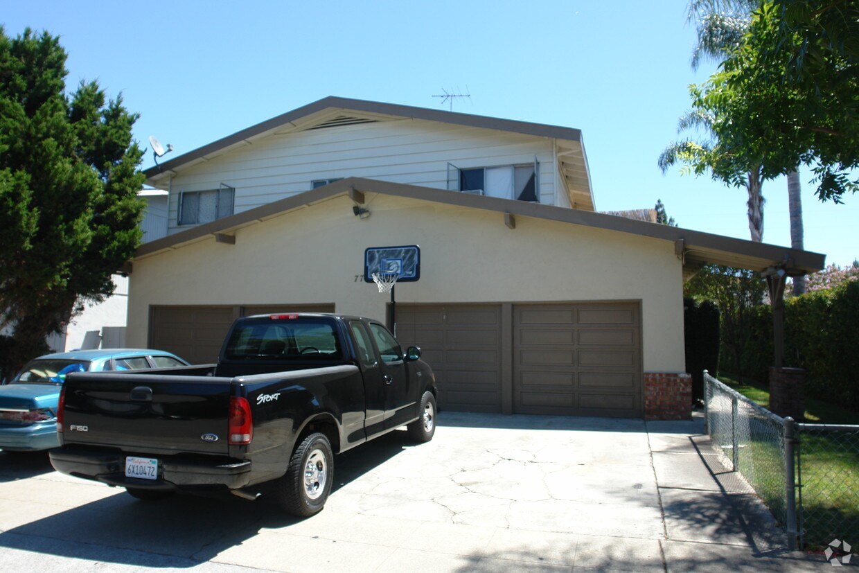 Primary Photo - 770 Concord Ave