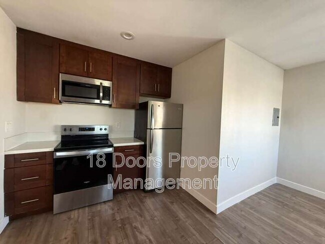 Foto del edificio - 4375 51st St