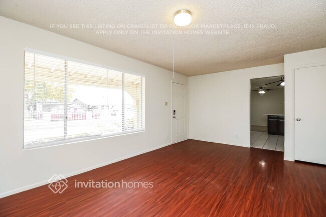 Foto del edificio - 1552 W Vine Ave