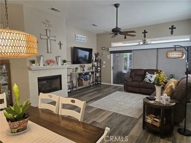 Foto del edificio - 387 Brooklawn Dr