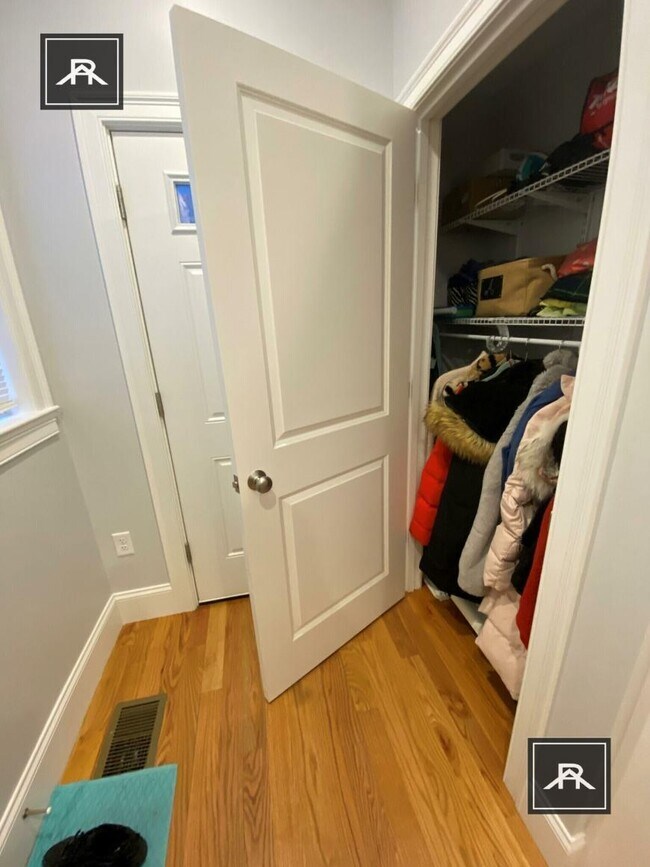 Foto del edificio - 2 bedroom in Allston MA 02134
