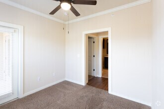 2BR 1BA - 855 SF - Sandstone Ridge