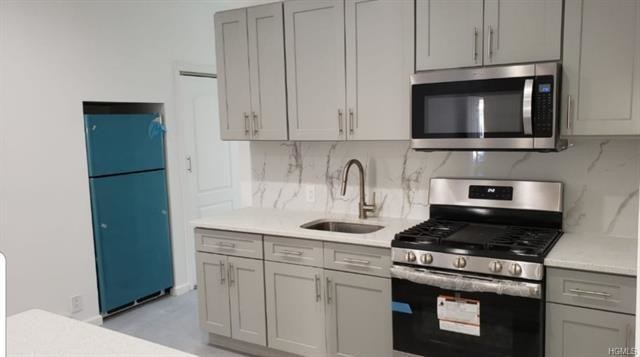 Building Photo - 2 bedroom in Queens NY 11369