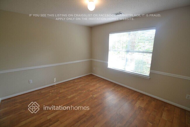 Foto del edificio - 489 Lakewater Estates Dr