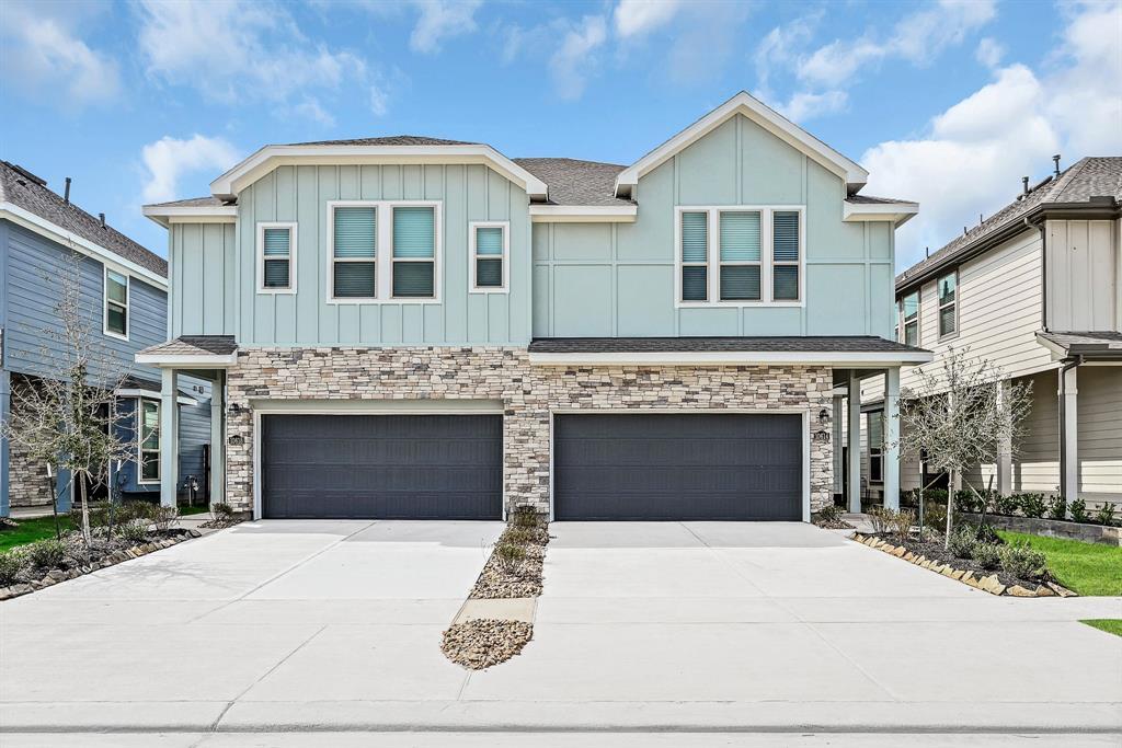 10614 Cabot Trl, Rosharon, TX 77583 Condo for Rent in Rosharon, TX