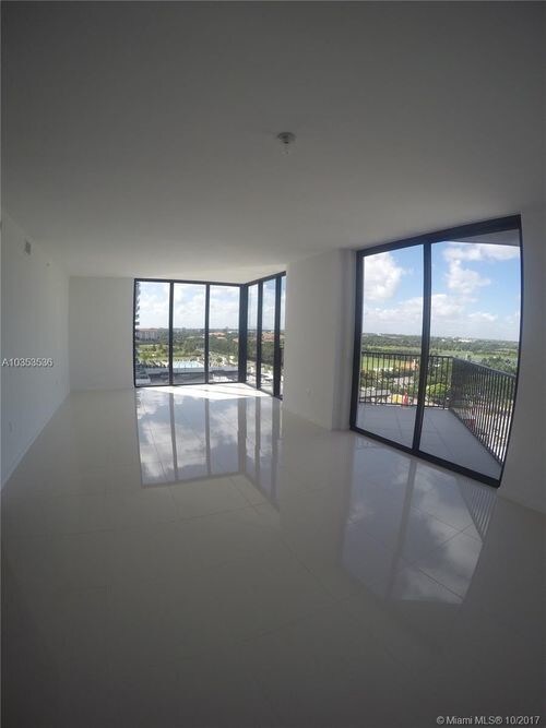 Foto del edificio - 5300 NW 85th Ave