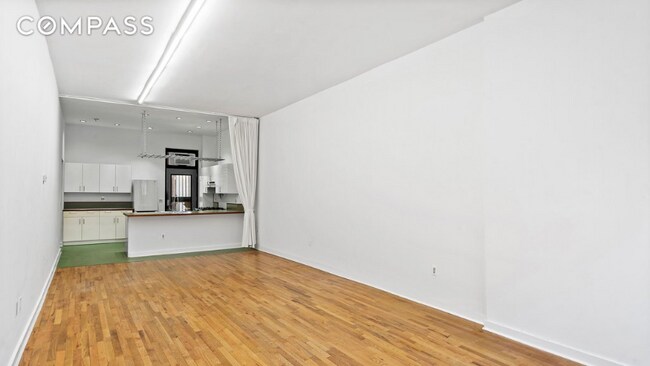 Foto del edificio - 658 Classon Ave