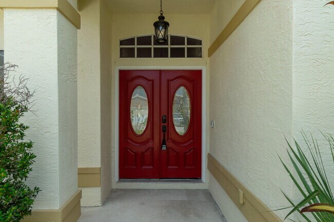 Foto del edificio - 1070 Sweet Briar Pl