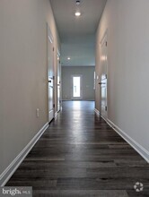 Building Photo - 134 Willett Holw St