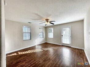 Building Photo - 148 Rush Haven