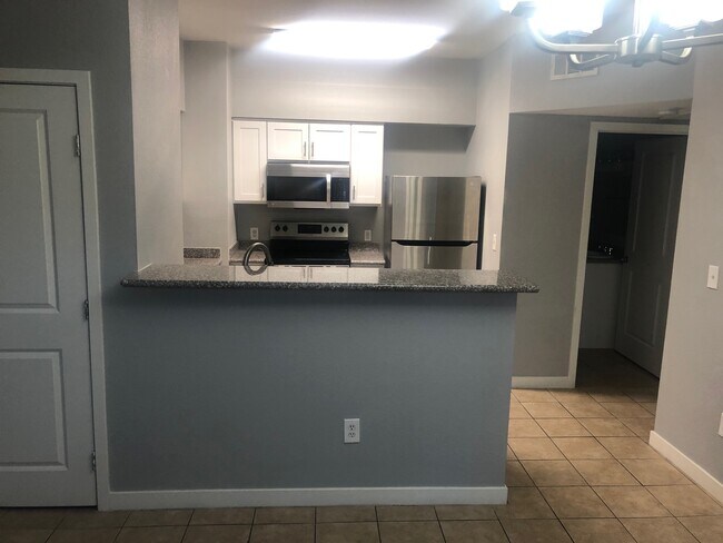 Building Photo - 6955 N Durango Dr