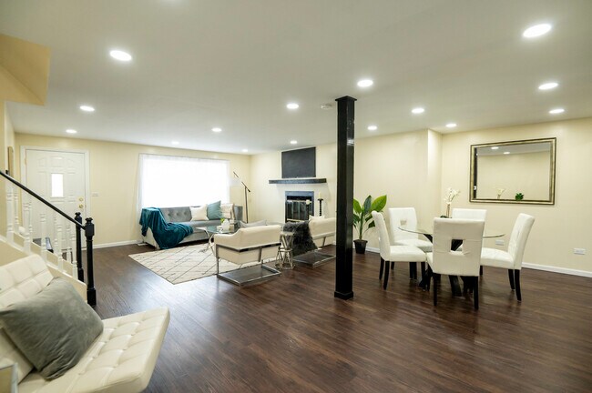 Foto del edificio - 1424 W Wise Rd