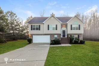 Building Photo - 665 Tipperary Rd