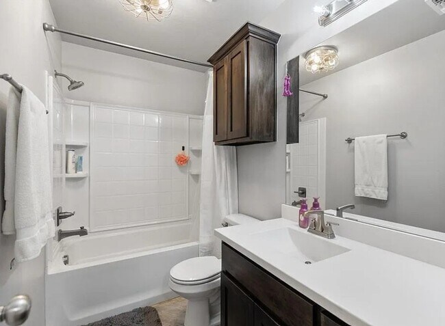 Foto del edificio - 15509 Boulder Dr