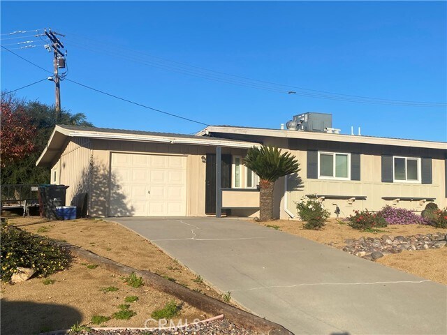 Foto del edificio - 26980 Augusta Dr