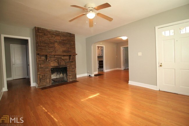 Foto del edificio - 1531 Metropolitan Pkwy SW