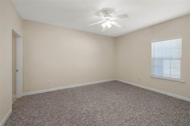 Foto del edificio - 474 Moss Creek Ln