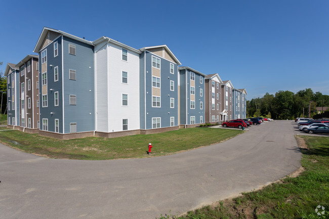 Backside of Building - Brookside Residences Apartment Homes