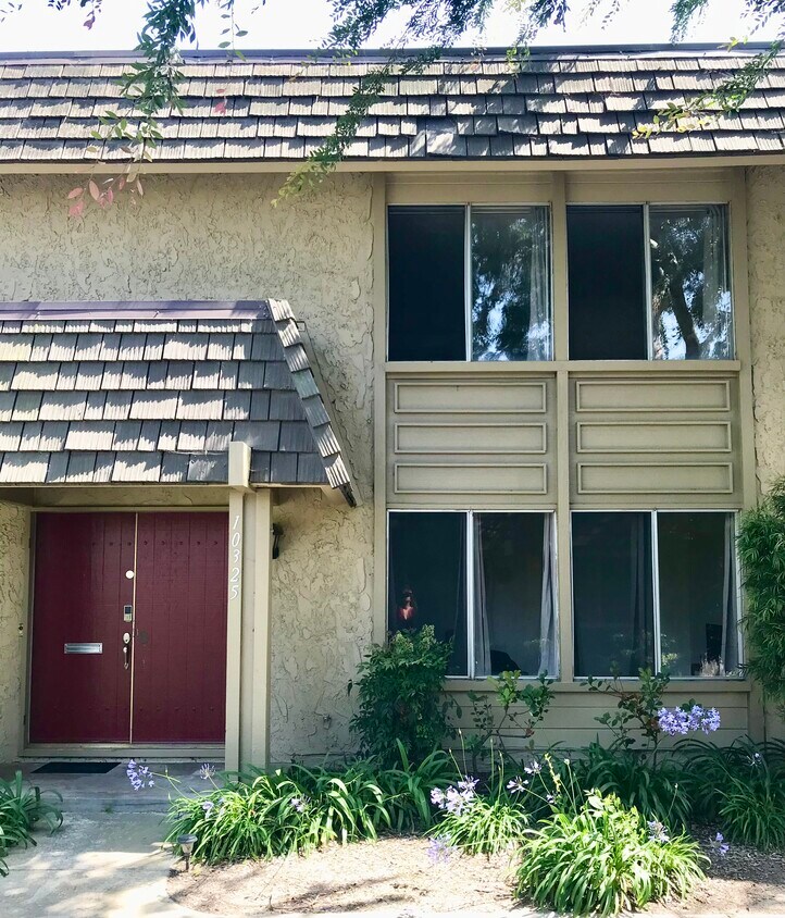 Photo - 10325 Elk River Ct (Fountain Valley, CA)