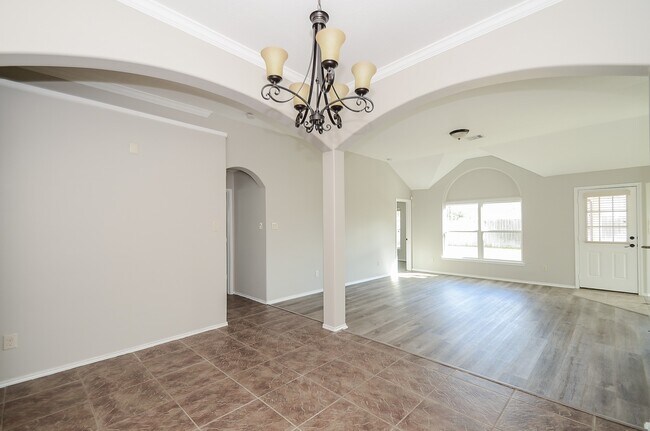 Foto del edificio - 2646 Leopard Ct