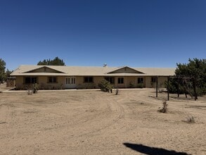 Building Photo - 14738 Poplar St