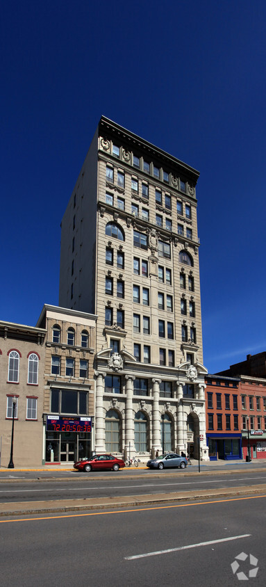 Primary Photo - Genesee Tower