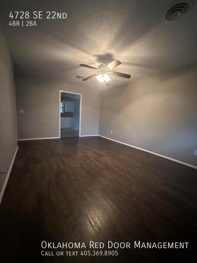 Foto del edificio - 4728 SE 22nd St