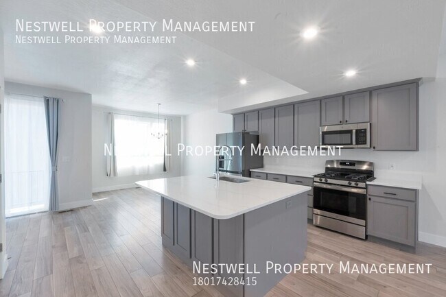 Foto del edificio - Modern 4-bed Townhome in American Fork