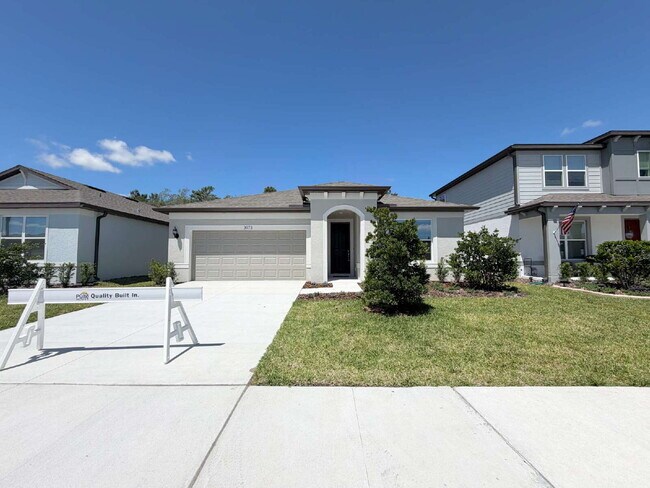 Building Photo - 3973 Big Sky Dr