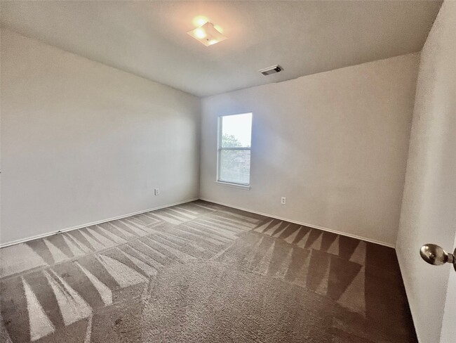 Building Photo - 7354 Eden Crossing Ln