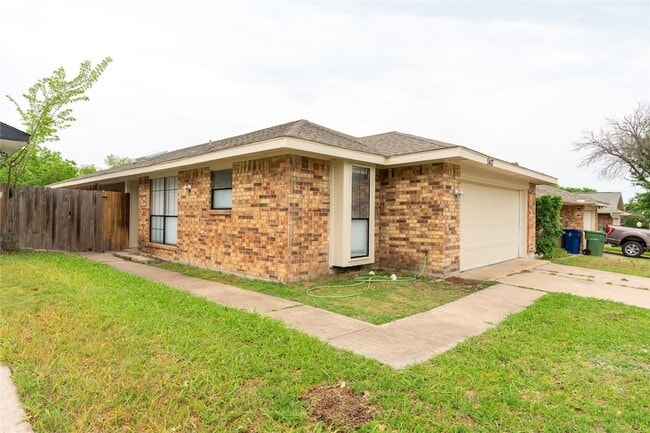 Building Photo - 5417 Knollridge Dr