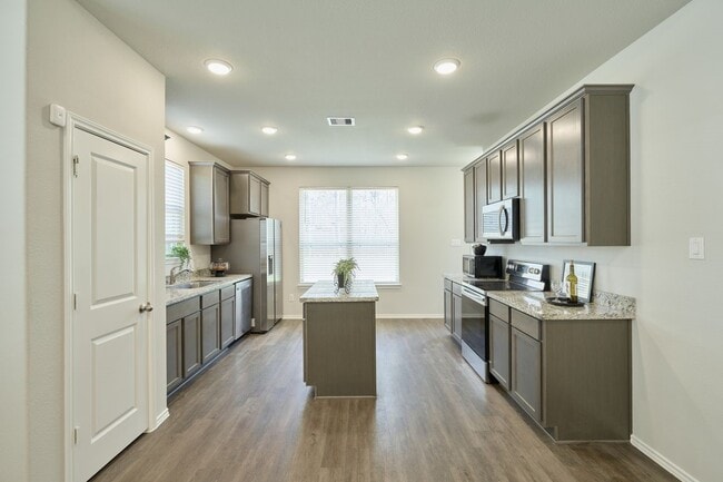 Foto del edificio - 901 Chickasaw Dr