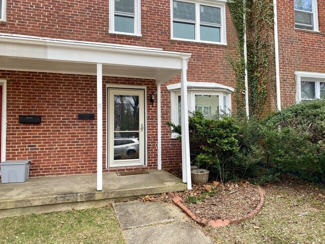 Photo - Charming 3 Bedroom/1.5 Bathroom Townhome in Towson, MD!