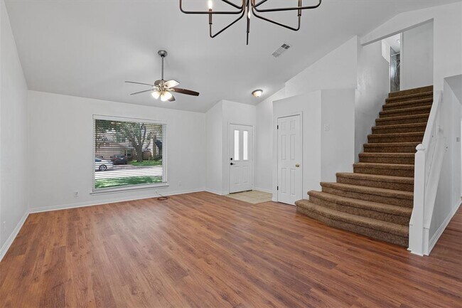 Foto del edificio - 1516 White Oak Loop