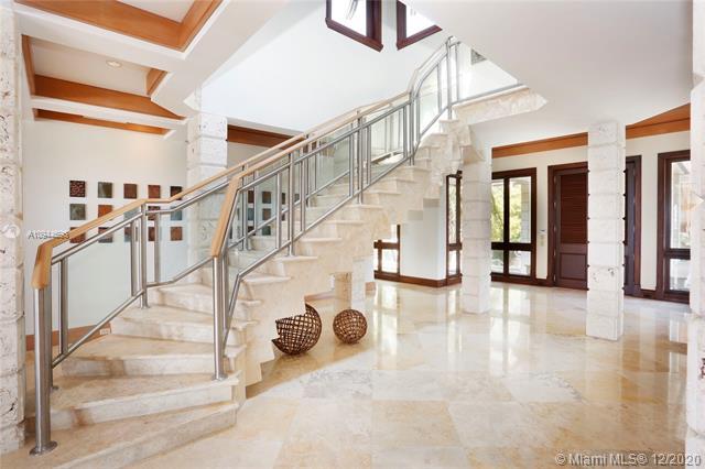 Building Photo - 400 S Mashta Dr